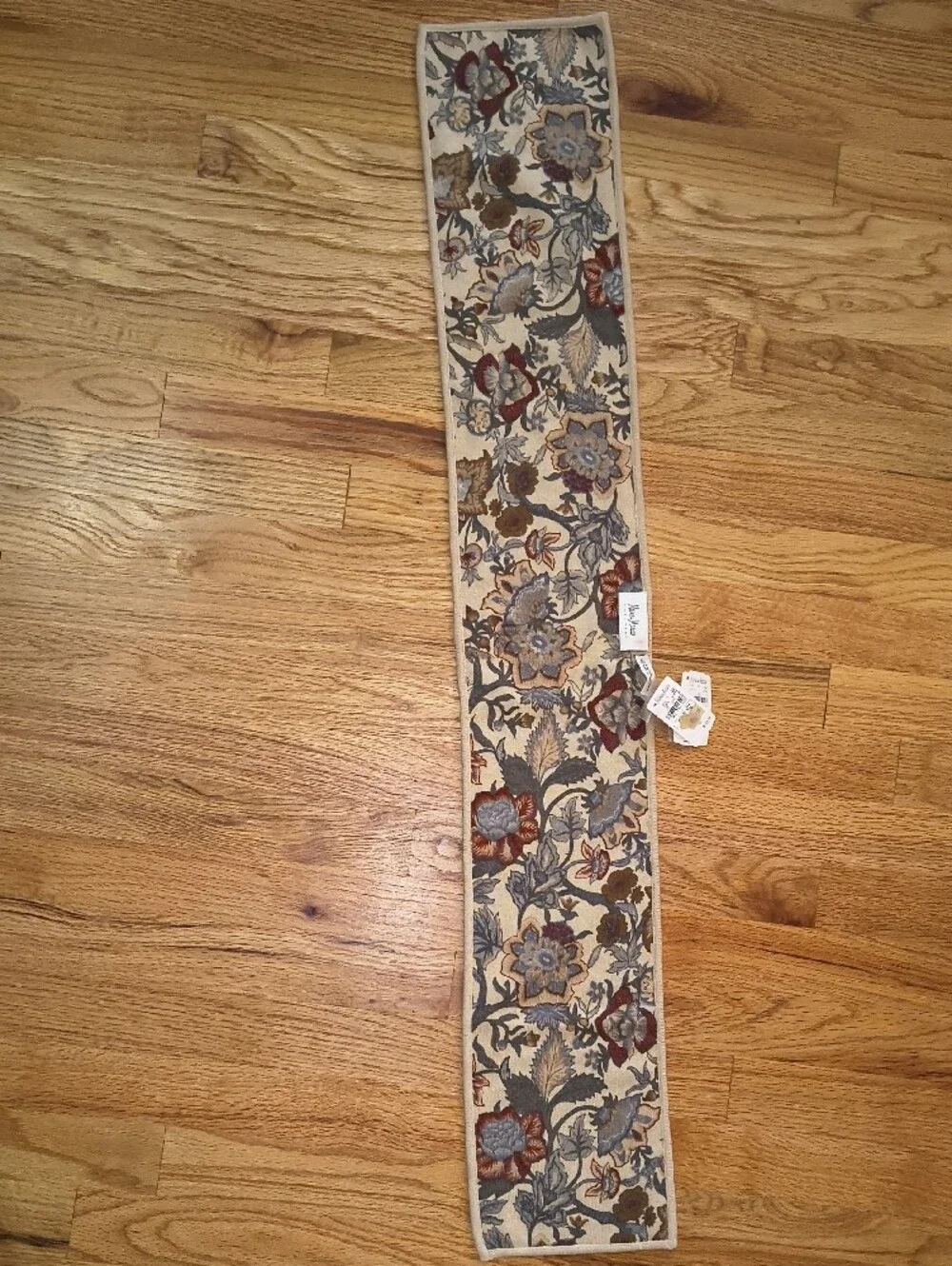 Neiman Marcus Beige Floral Tapestry Scarf with Blue & Rust Embroidery